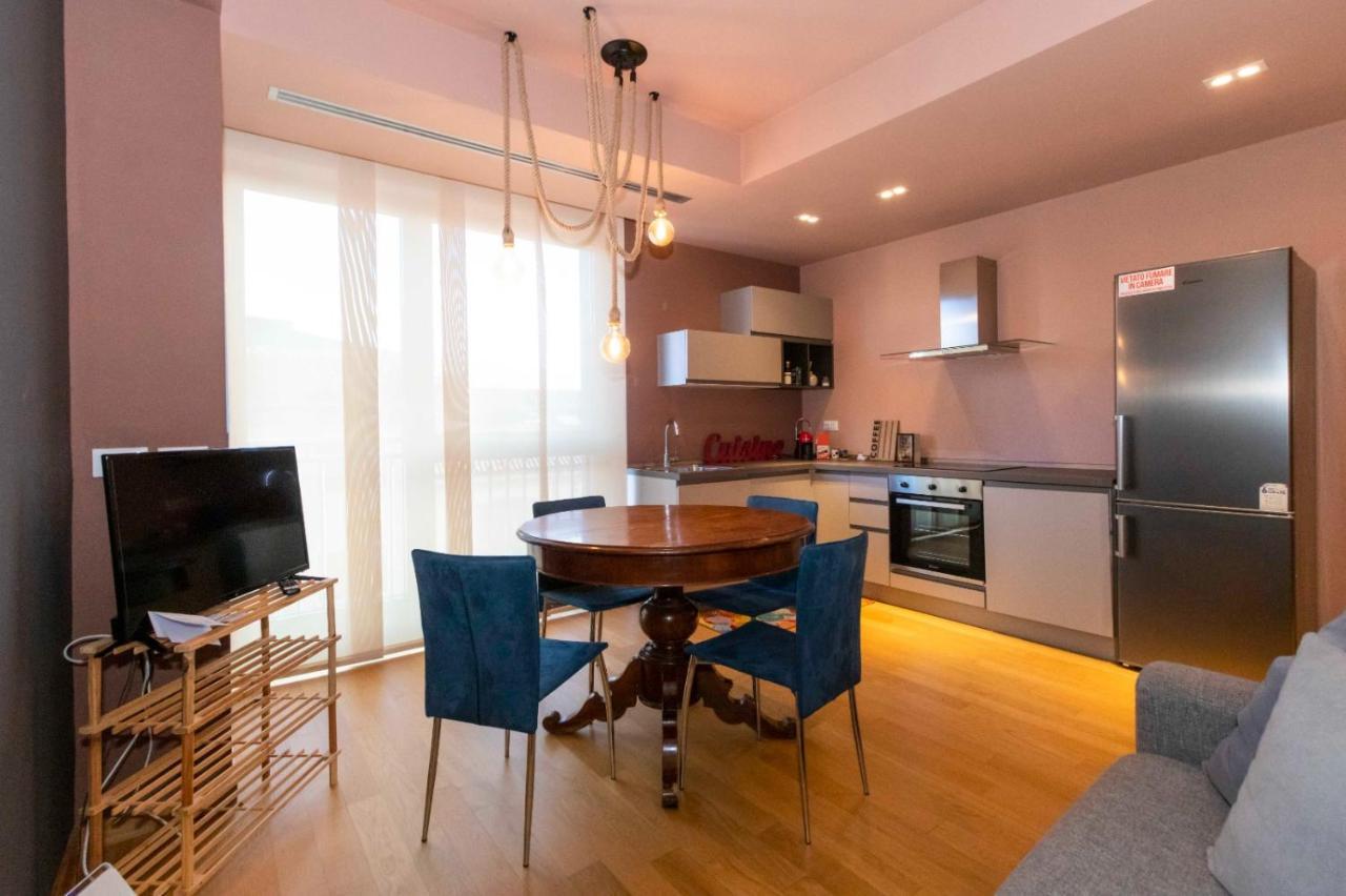 Ferienwohnung Originals - Parcheggio Gratis In Struttura E Colazione Inclusa Turin Exterior foto